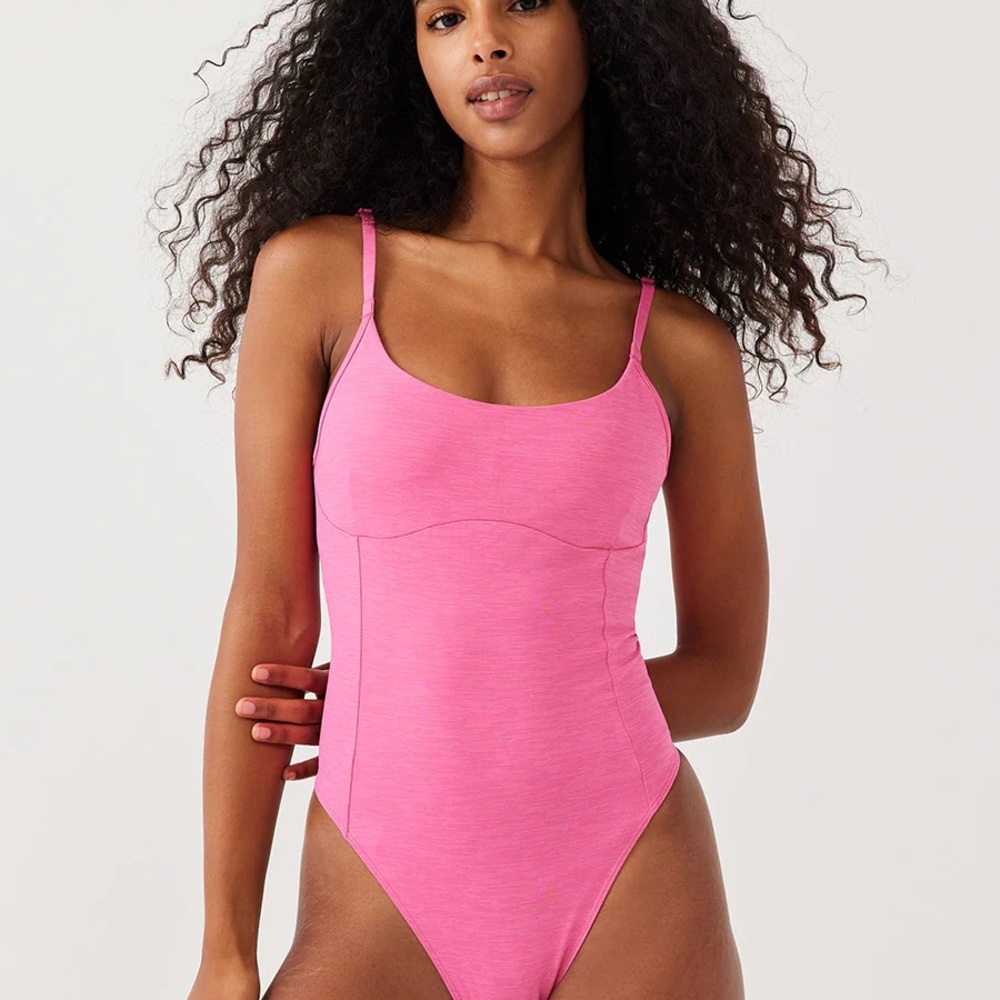 NWOT Outdoor Voices Move Free Leotard Hot Pink